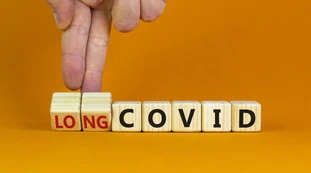 Vaccino, le conseguenze sul long-Covid: lo studio, cosa cambia dopo la doppia iniezione