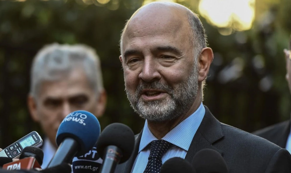 Pierre Moscovici demolisce Di Maio e Di Battista: "Frasi dal contenuto vuoto o irresponsabile"