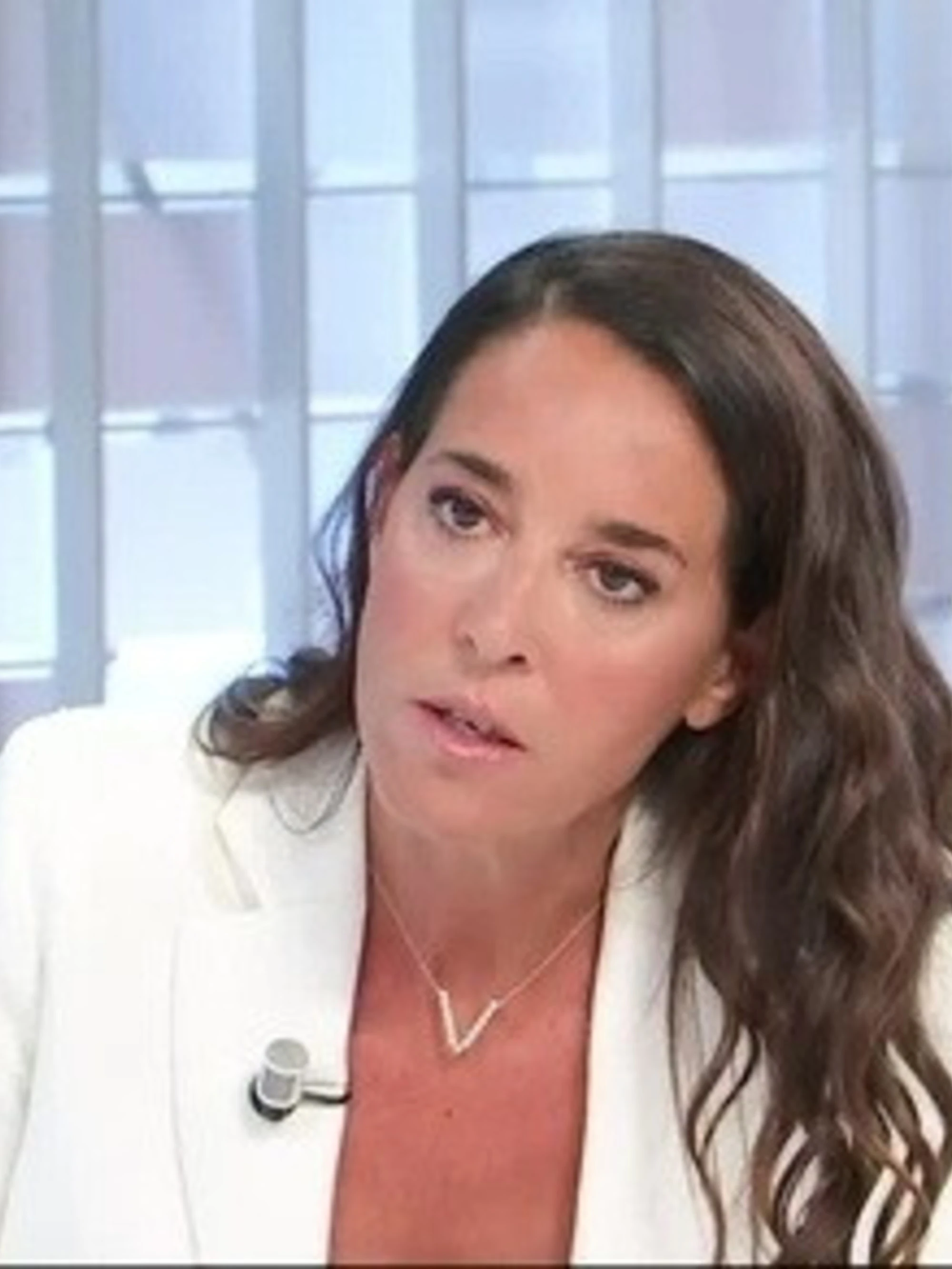 Matteo Ricci, imbarazzo in diretta: Licia Ronzulli lo inchioda