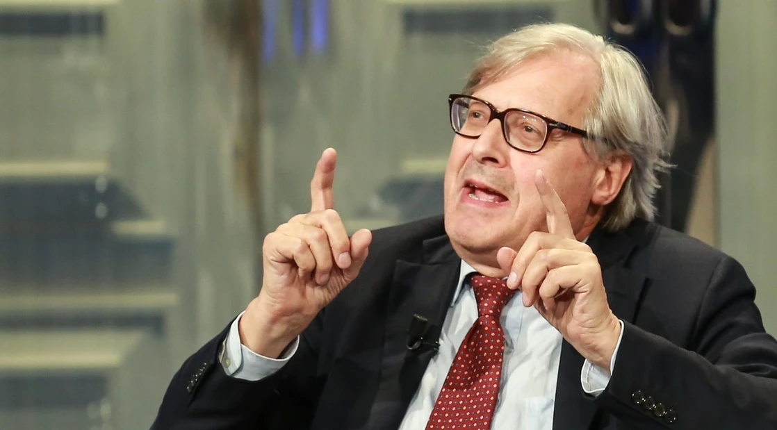 Vittorio Sgarbi vuota il sacco, roba da censura in Parlamento: "Dove e come lo ho fatto"