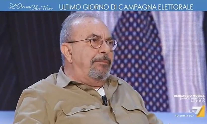 Vauro attacca Massimo D'Alema: "E' stato lui a fare il primo inciucio"