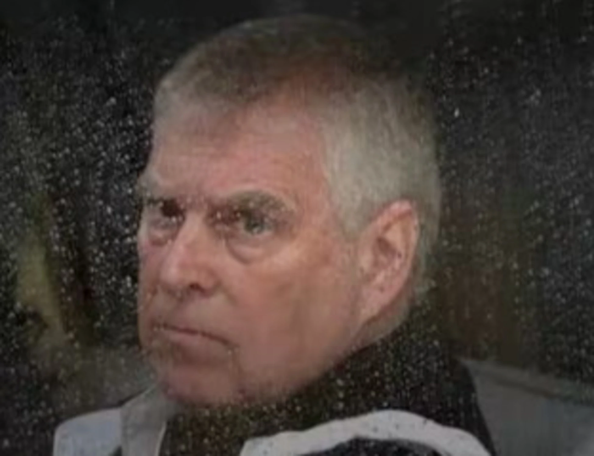 Principe Andrea, i 72 orsacchiotti di peluche: dettagli sconcertanti