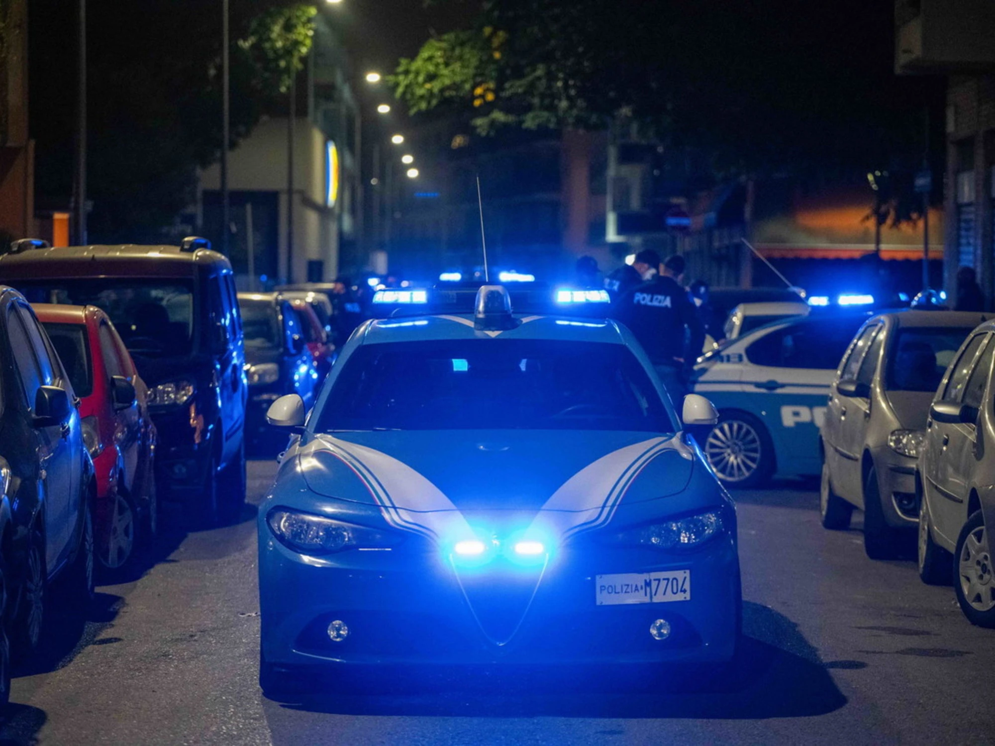 Torre del Greco, Suv contro volante: morto un poliziotto. Arrestato il pirata