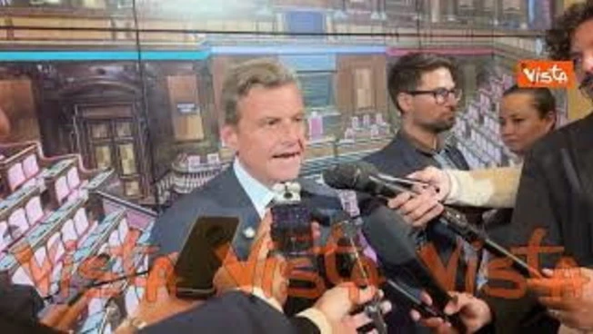 Calenda al campo largo: Basta con sceneggiata su legge elettorale, ci vengono a prendere coi forconi