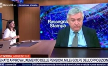 Molinari, l'unica voce a sinistra: "Un abbraccio ai colleghi di Libero, c'è un vento di intolleranza"