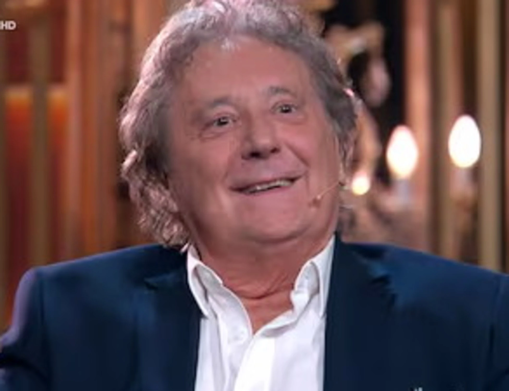 Enzo Iacchetti, un violento delirio: "Voglio veder morire il ministro della Sanità. E Mer***Melone..."