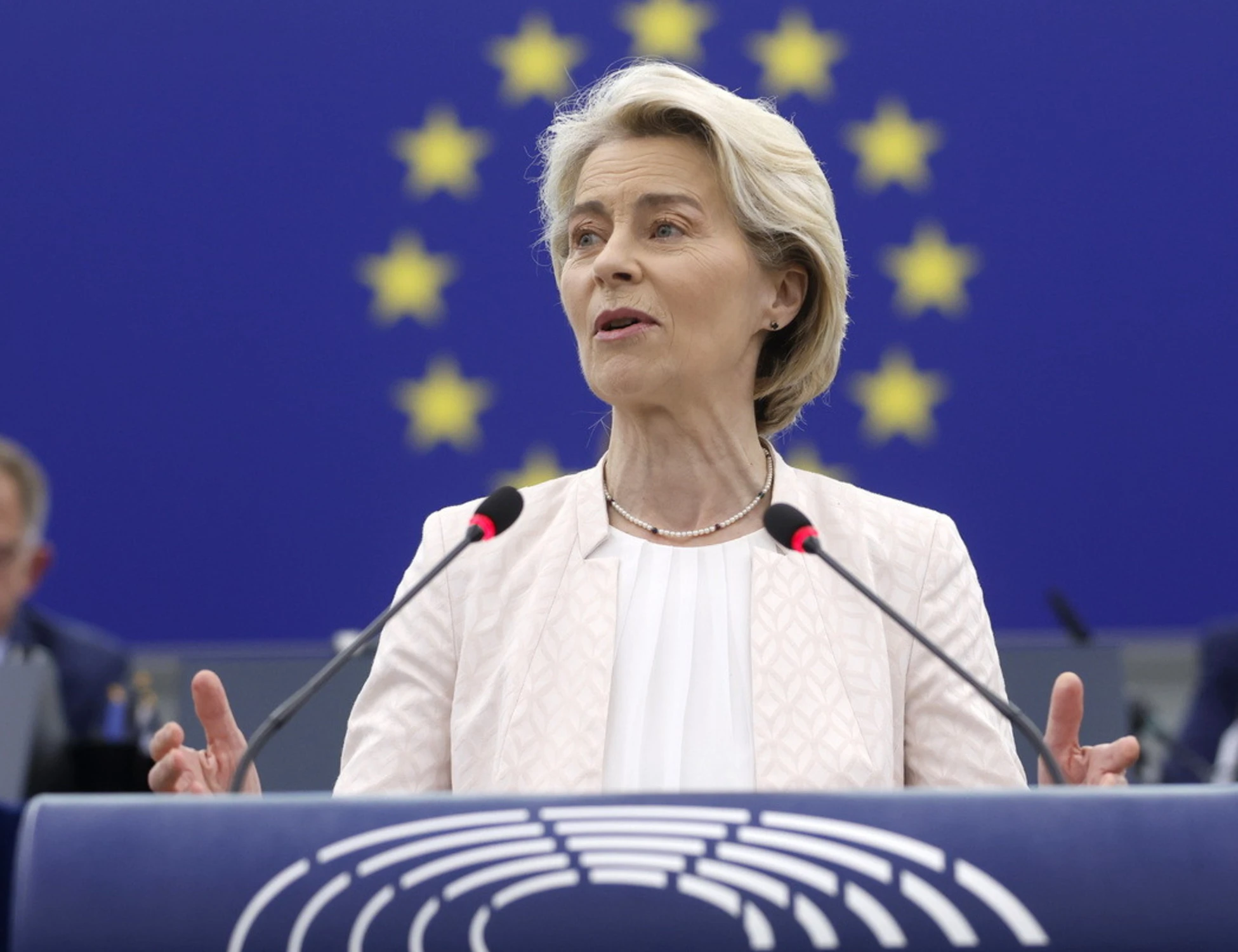 Chi insulta Trump pensi piuttosto alla Von der Leyen
