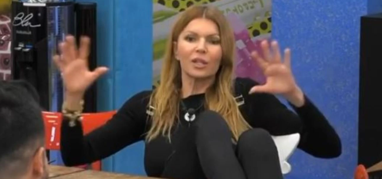 Rita Rusic contro Adriana Volpe: "Fallo con Magalli e non rompermi i cog***", gelo al Grande Fratello Vip