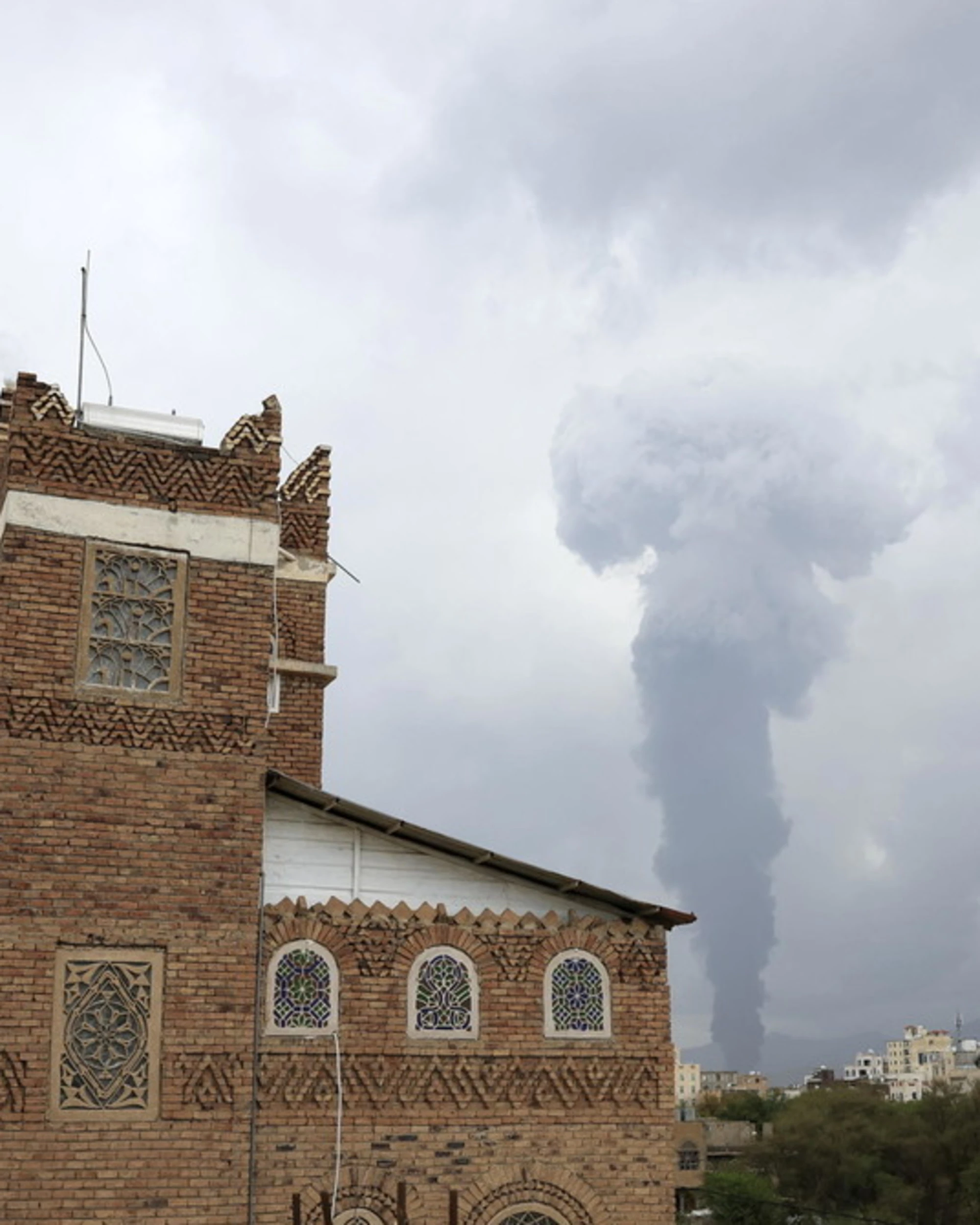 Israele, bombe sullo Yemen: chi finisce nel mirino