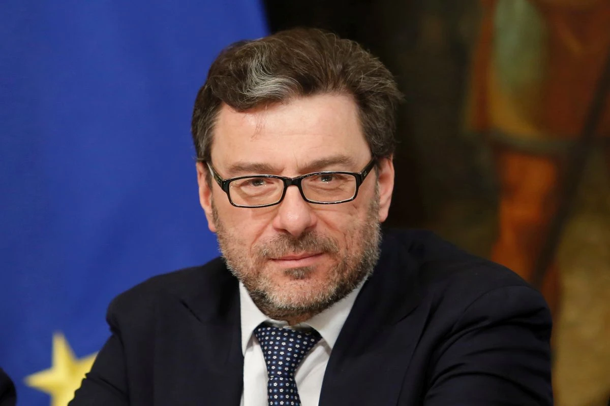 GIORGETTI CONTRO BORGHI "MINI BOT NON SONO CREDIBILI"