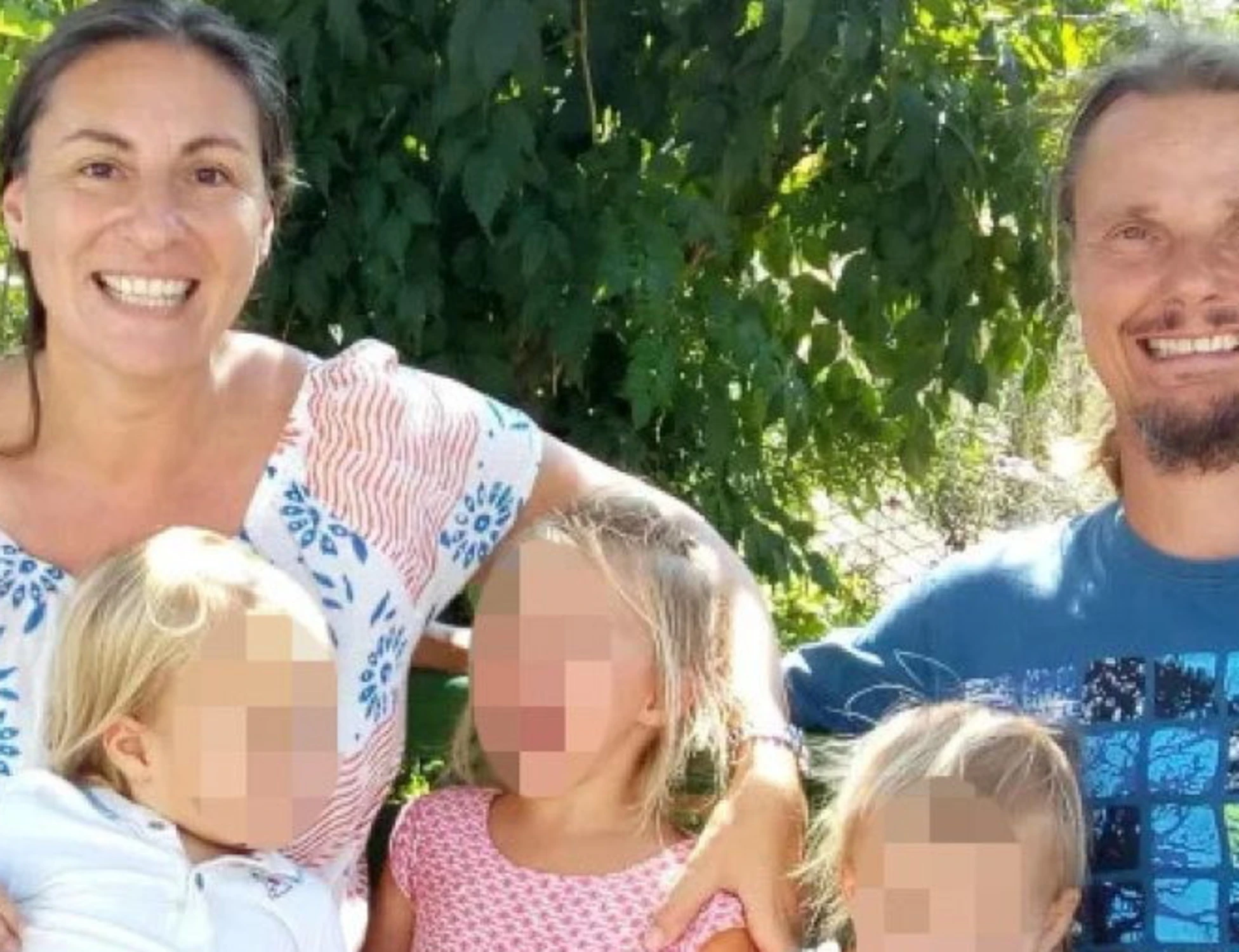 Famiglia nel bosco all'attacco: "Cacciare la psicologa che ci insultava"