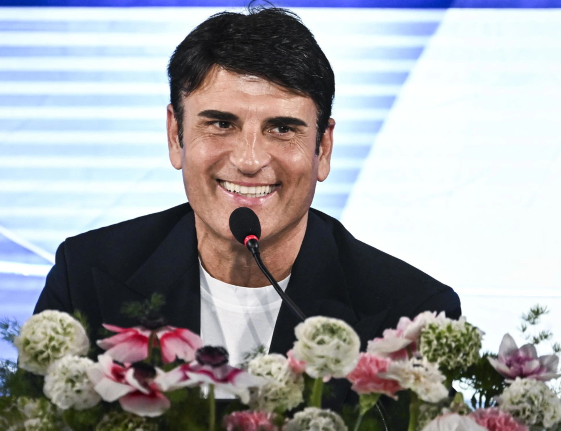 Sal Da Vinci è già un fenomeno pop: lo usano persino per il "No" al referendum