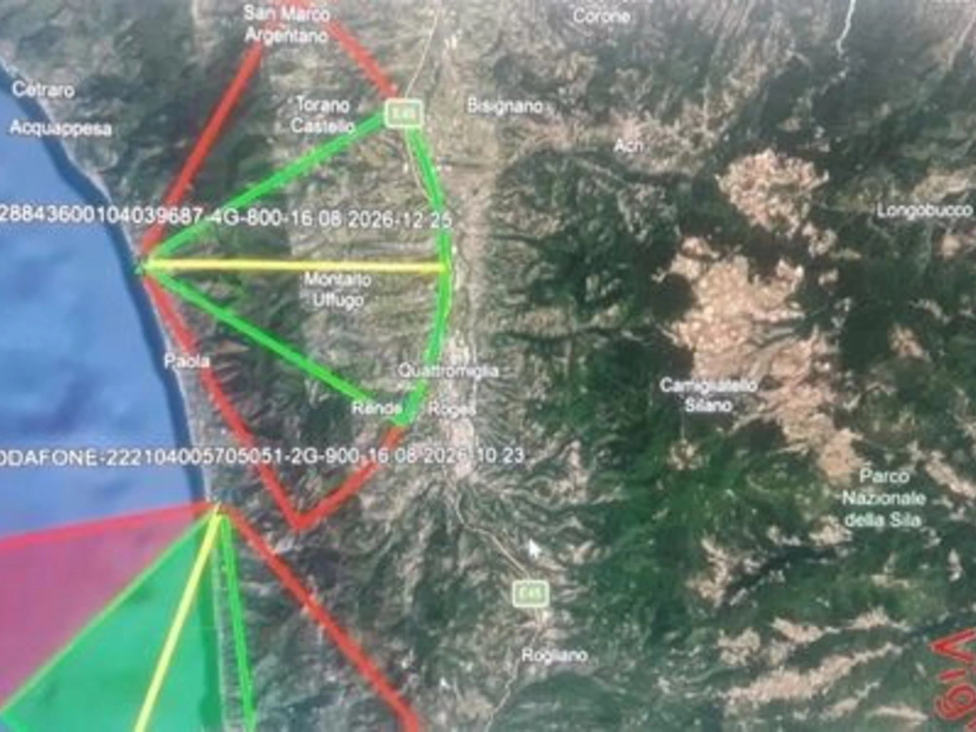 Scomparso un aereo sul Tirreno Cosentino: chi c'era bordo