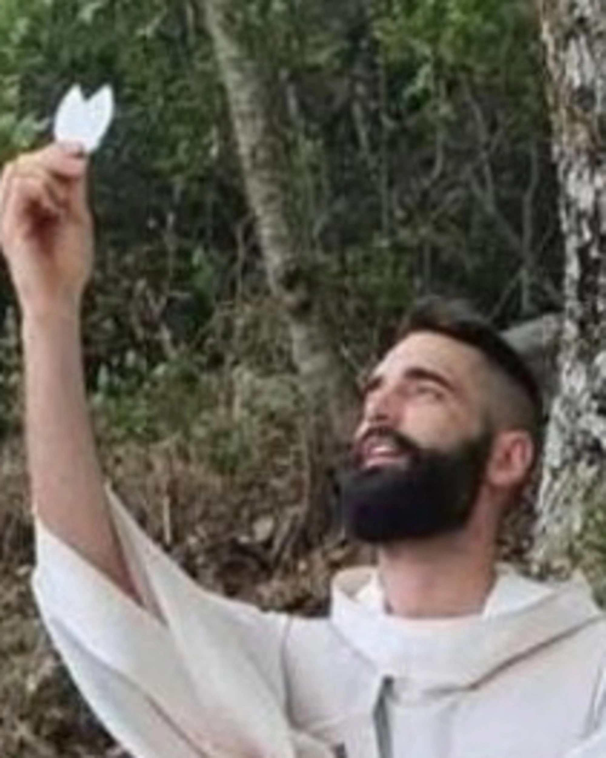 Don Matteo, parroco di 35 anni, si suicida: "Nessuno sa l'inferno", la frase choc