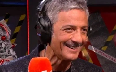 https://media.liberoquotidiano.it/mq-9iNW_vXPqjlYDOKBdH_0ZXAR_9pVWJZ2SFiHgzWs/width:800/quality:90/aW1hZ2VzLzIwMjYvMDUvMjkvMTQ1OTQzMzcwLWRlNzc1ZTcyLTIwODMtNGQxMi04ZWViLTM4YWViOTNmOTU5NC5qcGc.webp
