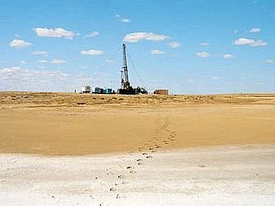 Dal 2005 negli Stati Uniti perforati oltre 80 mila pozzi per estrarre shale gas