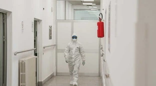 Coronavirus, l'epidemiologo Paolo Vineis: "Picco in Lombardia a metà aprile. In Cina raddoppiano i contagi ogni 5 giorni, qua ogni 3"