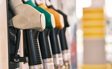 Napoli, l'ultima frontiera del furto: come rubano 510 litri di benzina