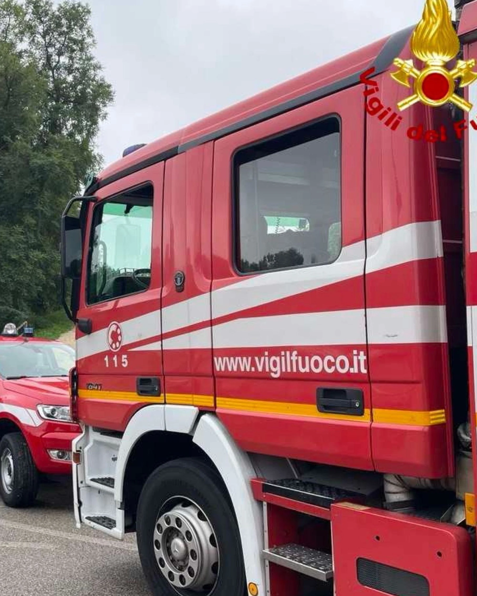 Chieti, due vigili del fuoco scivolano in un crepaccio e muiono