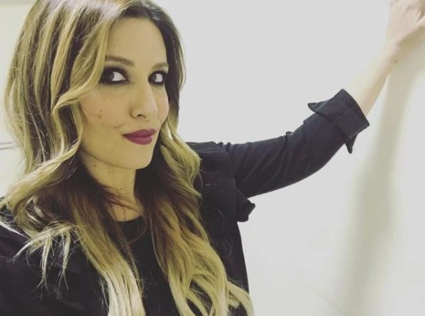 Domenica In contro Domenica Live, Selvaggia Lucarelli: "Tra Mara Venier e Barbara D'Urso ne resterà solo una"