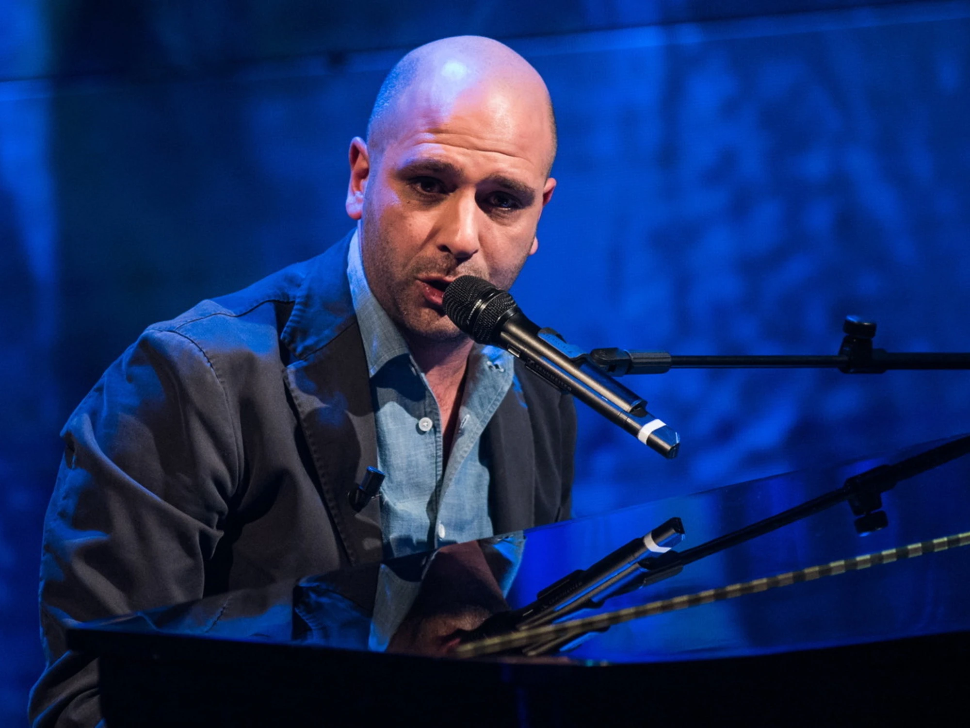 Senza la ex moglie Zalone incassa meno