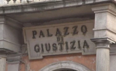 https://media.liberoquotidiano.it/mxTQVRxBFhIkVw20FWPqwRAd22KiQsa_qyZcWFdIat8/width:800/quality:90/aW1hZ2VzLzIwMjUvMDkvMDgvMTQzMjU2ODA4LTdjMWJlNzU3LTg0YjYtNDYxMC1hOTViLTM4MGU0ZTU3MWEwNi5qcGc.webp