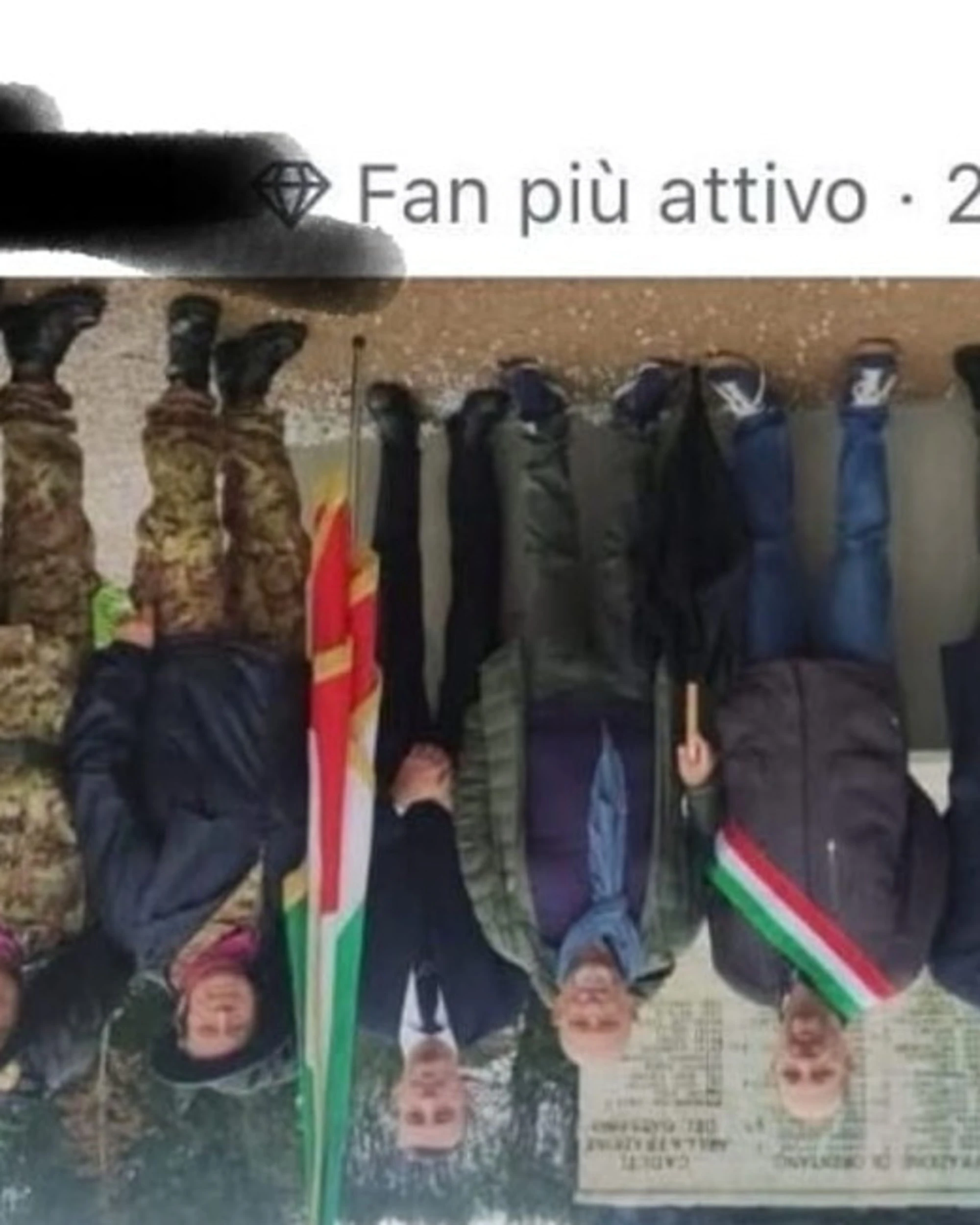 FdI denuncia: "Atto di odio e disprezzo". Nella foto l'ultimo orrore rosso