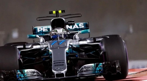 Mercedes, la confessione: "Non abbiamo speso i nostri gettoni". Hamilton spiazzato, un suicidio-mondiale?