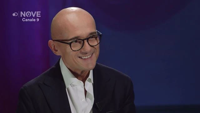 Alfonso Signorini a Belve, rivelazione sconvolgente: "Cosa fece poche ore dopo la morte di mia madre"