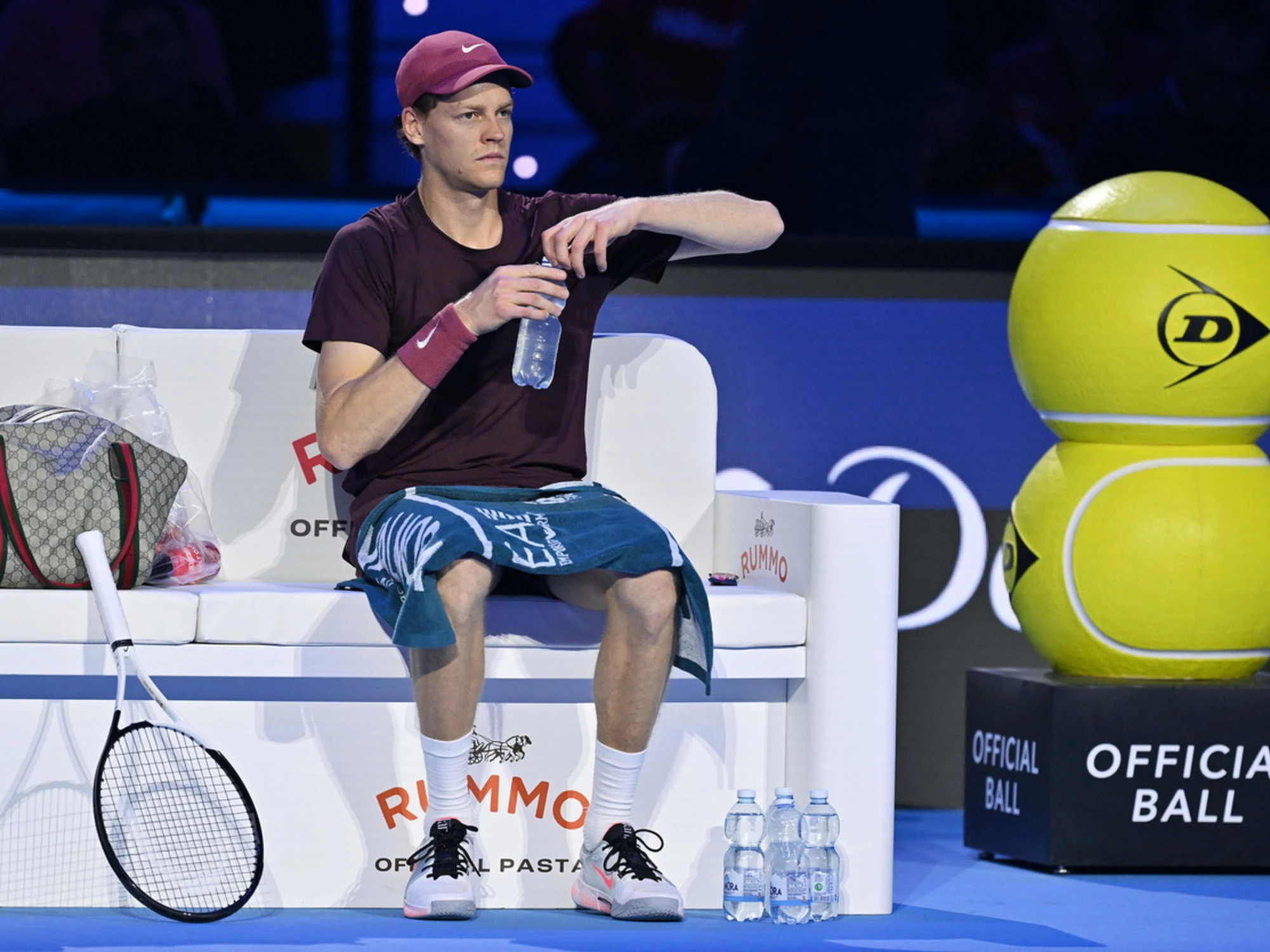 Jannik Sinner si confessa: "I miei geniotri non sono a Torino, hanno cose da fare"