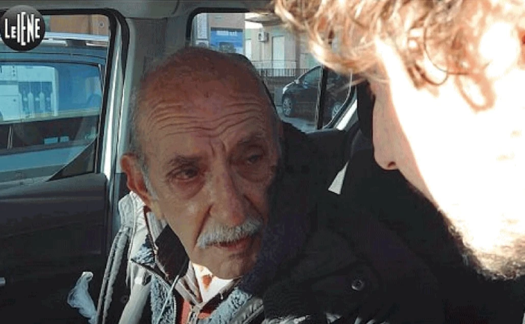 Alessandro Di Battista, il delirio su papà Vittorio: &quot;Lui è il fascista più...&quot;