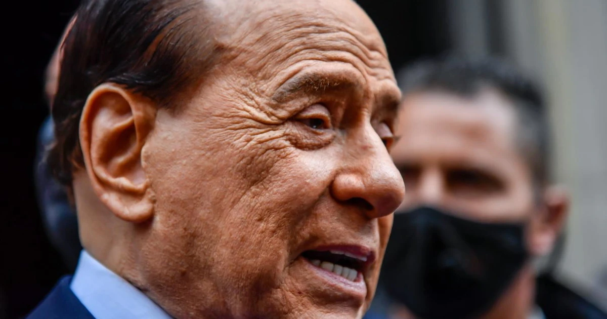 Vladimir Putin? "Ospite di Berlusconi in questi giorni. Ma all'ultimo...": il caso dell'ateneo, tam-tam impazzito