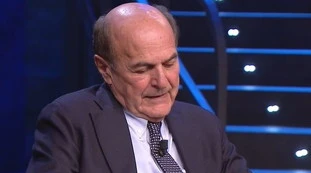 DiMartedì, Pier Luigi Bersani sconvolge tutti: &quot;Berlusconi al Quirinale? Tutto il diritto&quot;