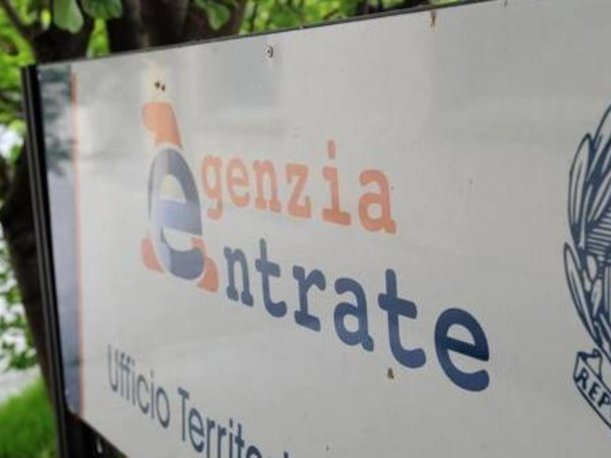Fisco, busta paga nel mirino: ecco chi rischia una stangata