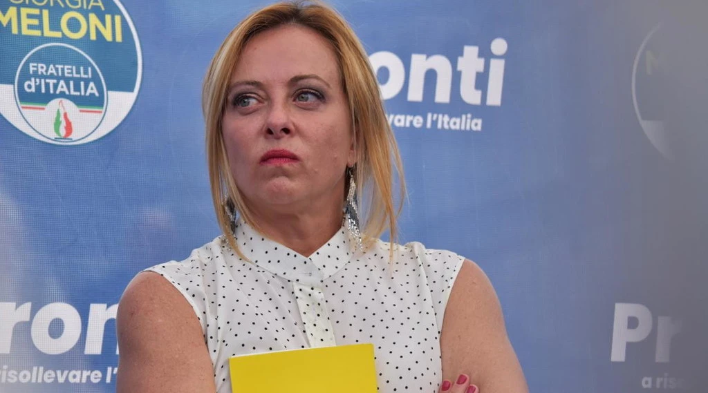 Giorgia Meloni a Letta: "Mi vogliono morta e da te nemmeno due righe"