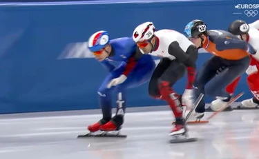 Milano-Cortina, Sighel fatto cadere: scappa e diserta la finalina. Esplode lo scandalo giudici