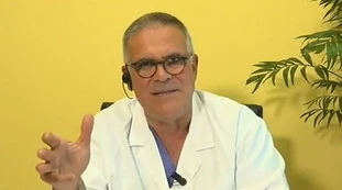 Alberto Zangrillo e Berlusconi "morto a marzo", il suo presidente Vergallo: "Un azzardo scientifico"