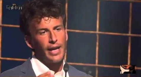 Diego Fusaro, il delirio: "Vi siete mai chiesti perché l'Isis non uccide finanzieri e pezzi grossi dell'Occidente?"