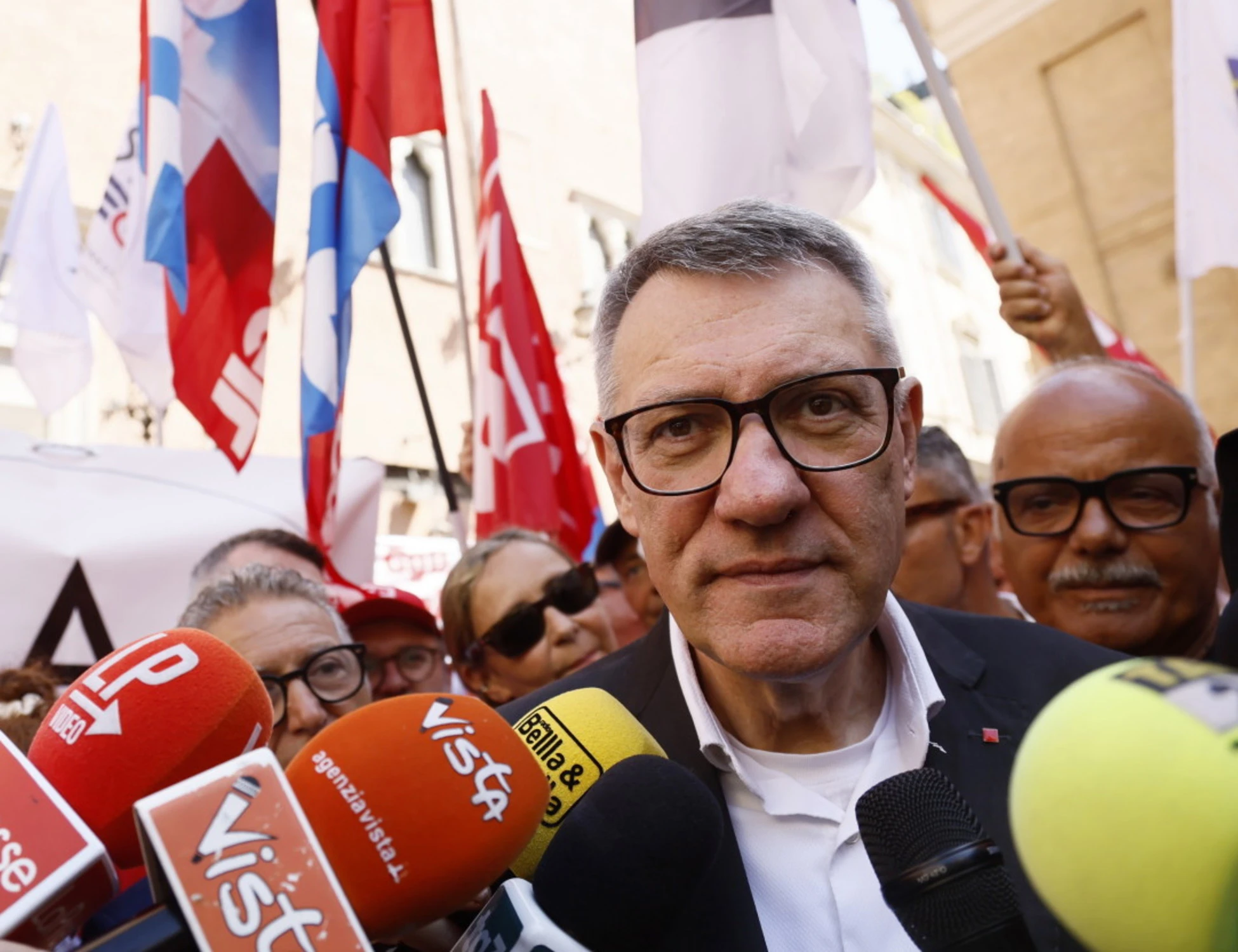 Repubblica in agitazione, i giornalisti oggi in piazza: scioperano con Landini