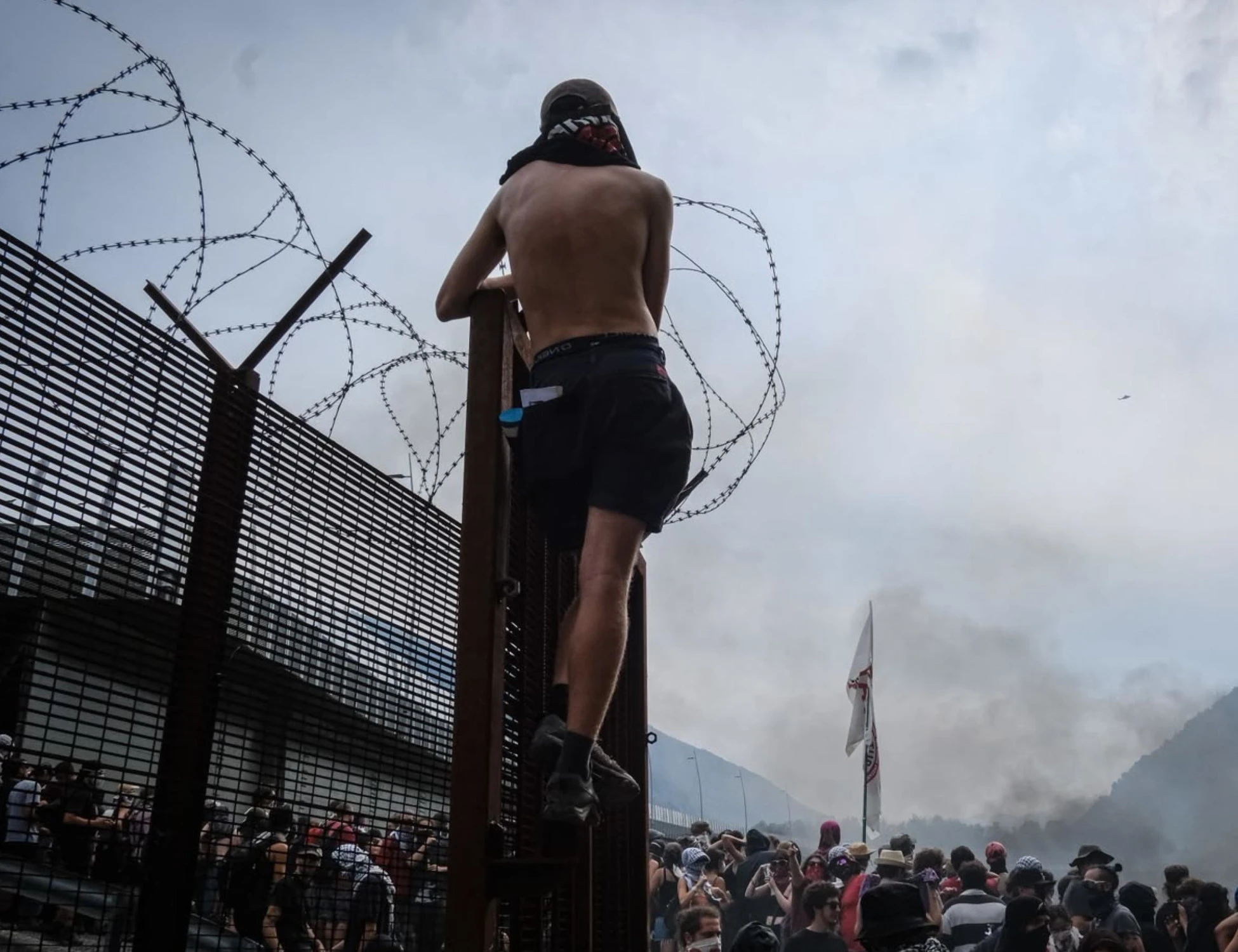 Serve un patentino anti-terroristi e anti-centri sociali