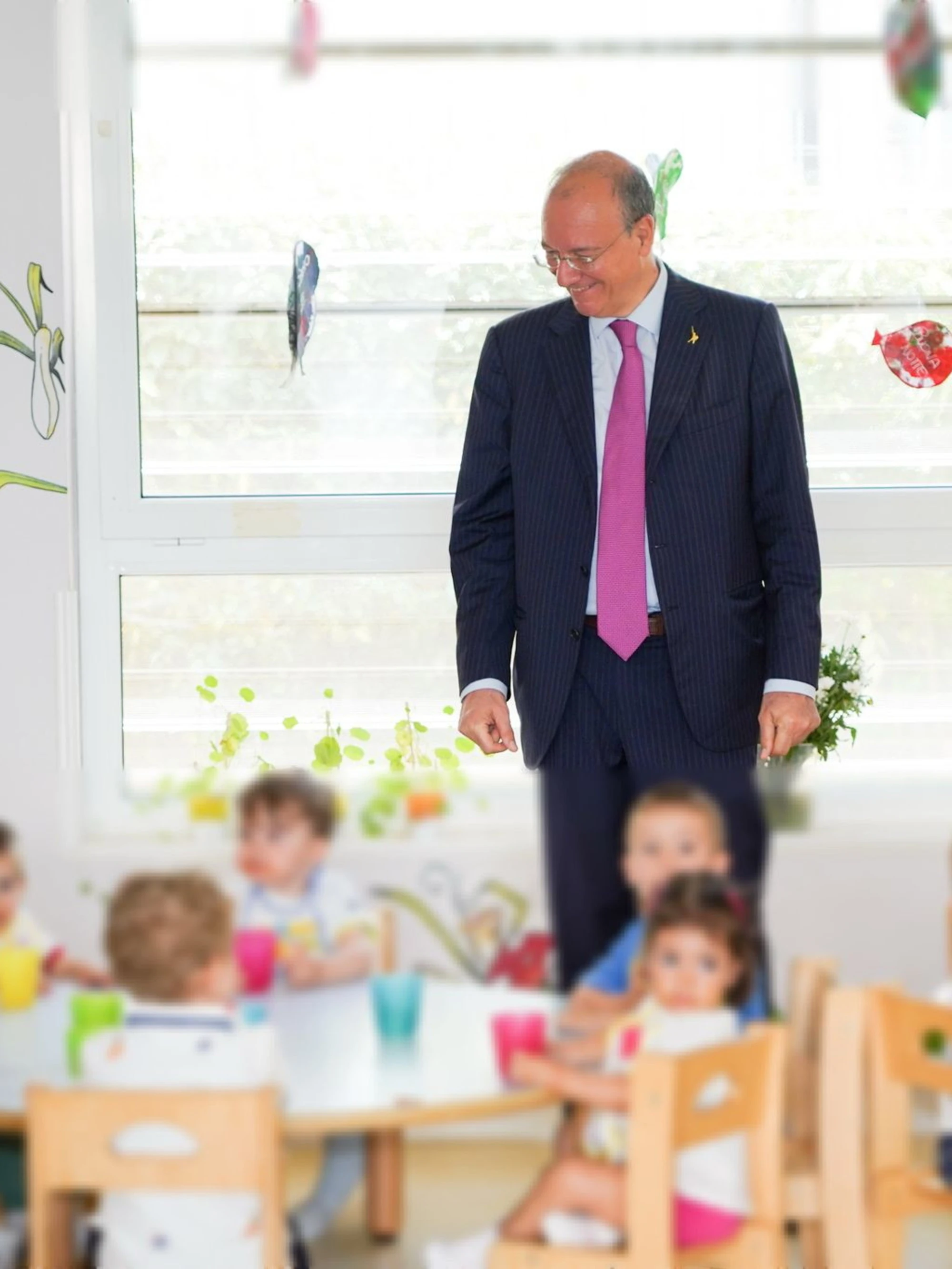 Asili nido, Valditara firma il decreto per nuovo Piano di interventi: “Altri 800 milioni. Ogni famiglia deve contare su un sistema educativo che supporti la crescita dei figli”