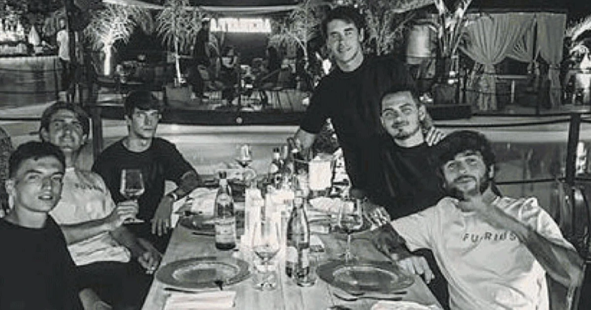 Coronavirus, le chat dei ragazzi romani e il focolaio in Costa Smeralda: c'era anche il figlio di Alemanno