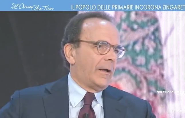 Stefano Parisi a L'aria che tira: "Il Pd prova a rinascere, il centrodestra è bloccato da Silvio Berlusconi"