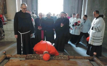 Gerusalemme, il luogo santo delle tre religioni torna al centro di tutto il mondo