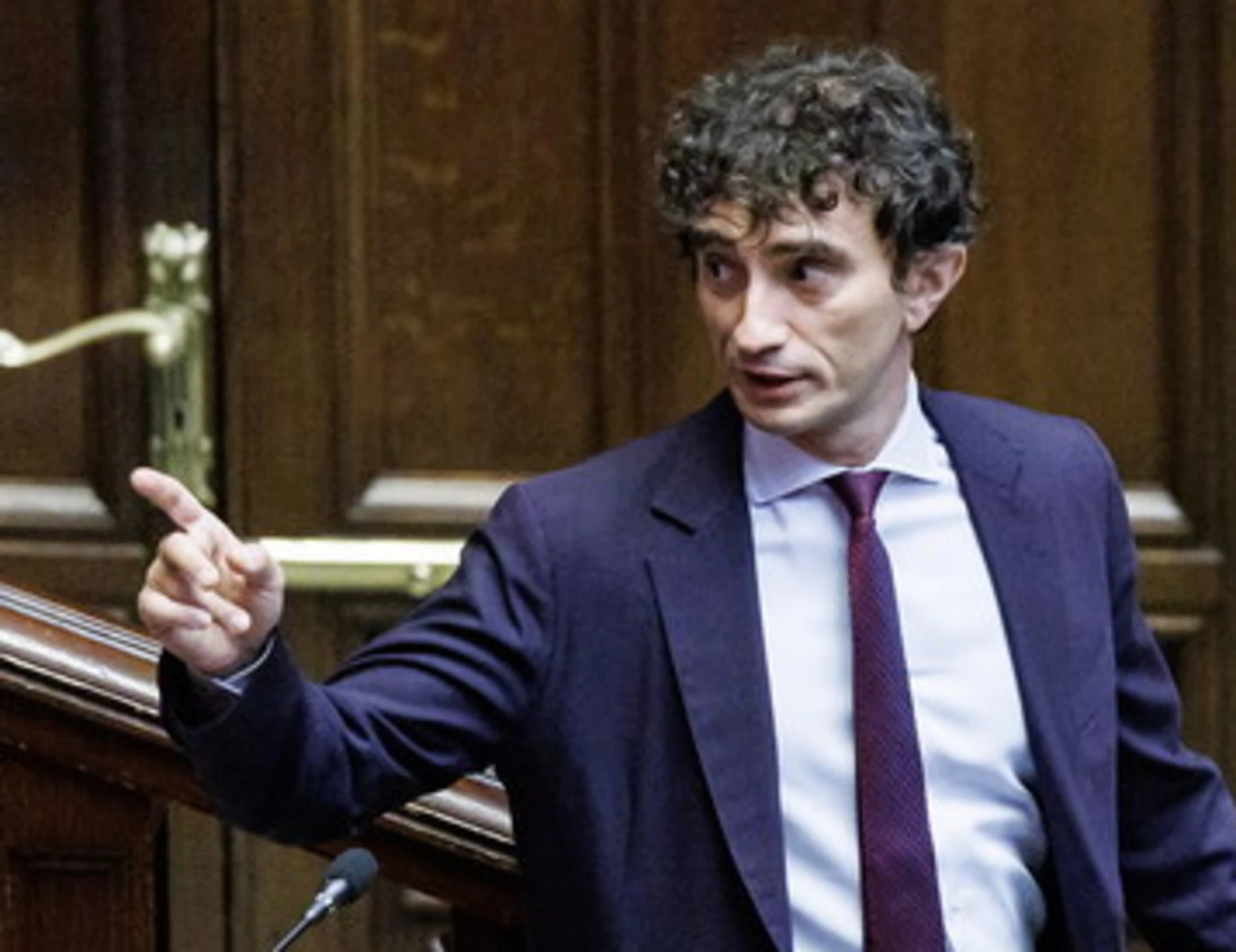 Galeazzo Bignami travolge Youssef Siher: "Di cosa mi accusa, per me è un complimento"
