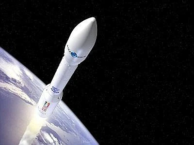 Fissato per il 2 maggio il lancio in orbita del nuovo vettore europeo Vega