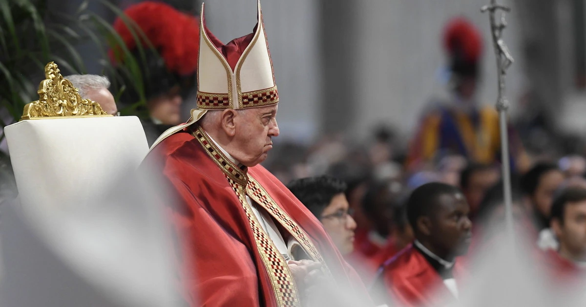 Papa Francesco, clamoroso: si scatena la sua furia contro "una ricca signora"
