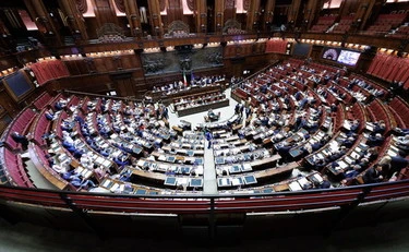 Legge elettorale: indice e pollice, cos'è successo davvero durante il voto