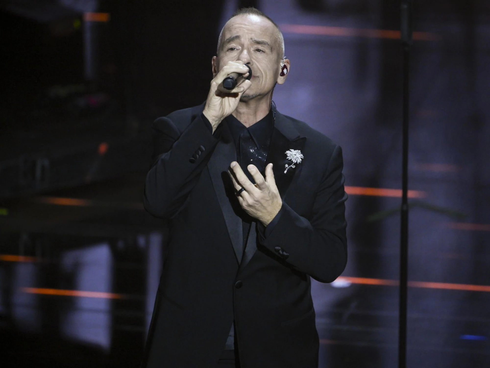 In radio Ramazzotti con Pezzali