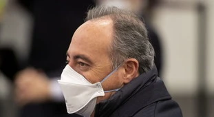Coronavirus in Lombardia, Milano fuori tendenza. Gallera: "In un giorno 298 morti, non va come speravamo"